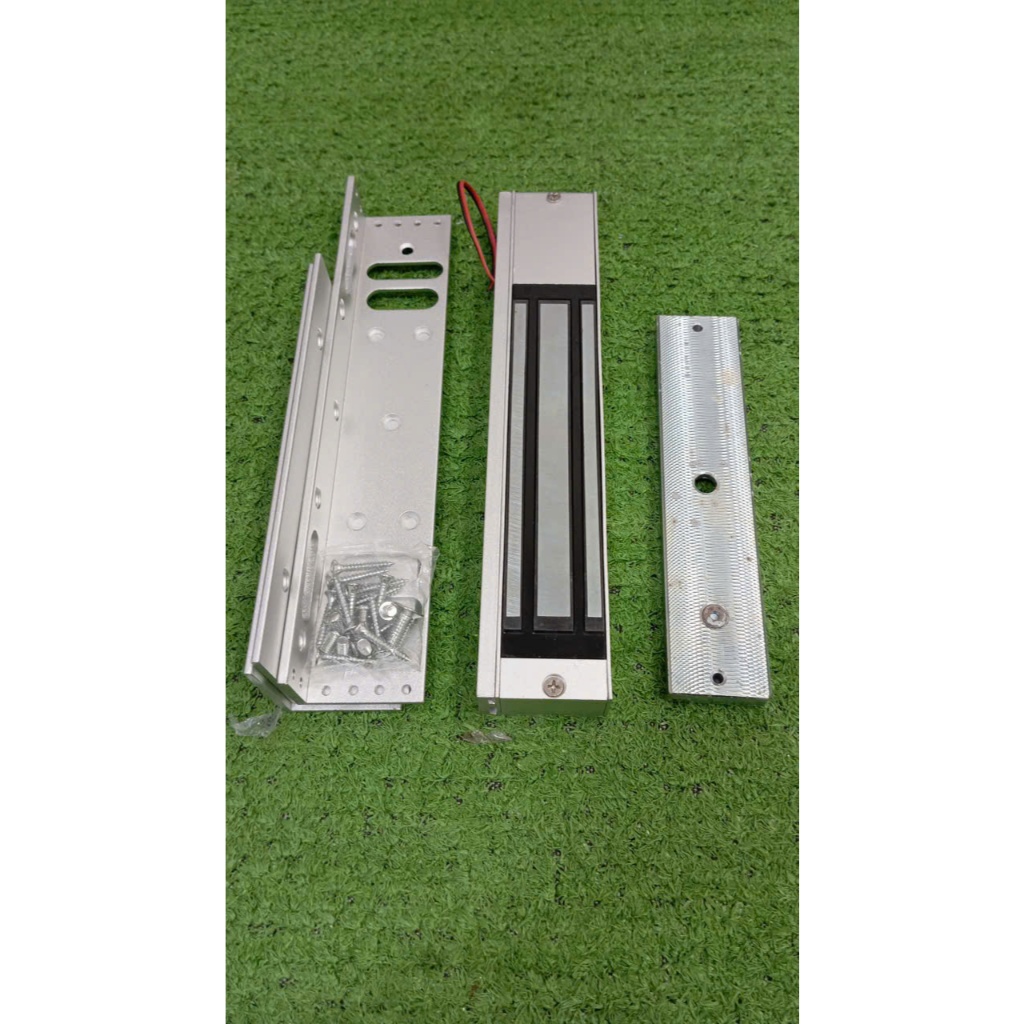 Combo khóa nam châm từ 280kg+ mạch điều khiển+ 2 remote + Exit door có đế