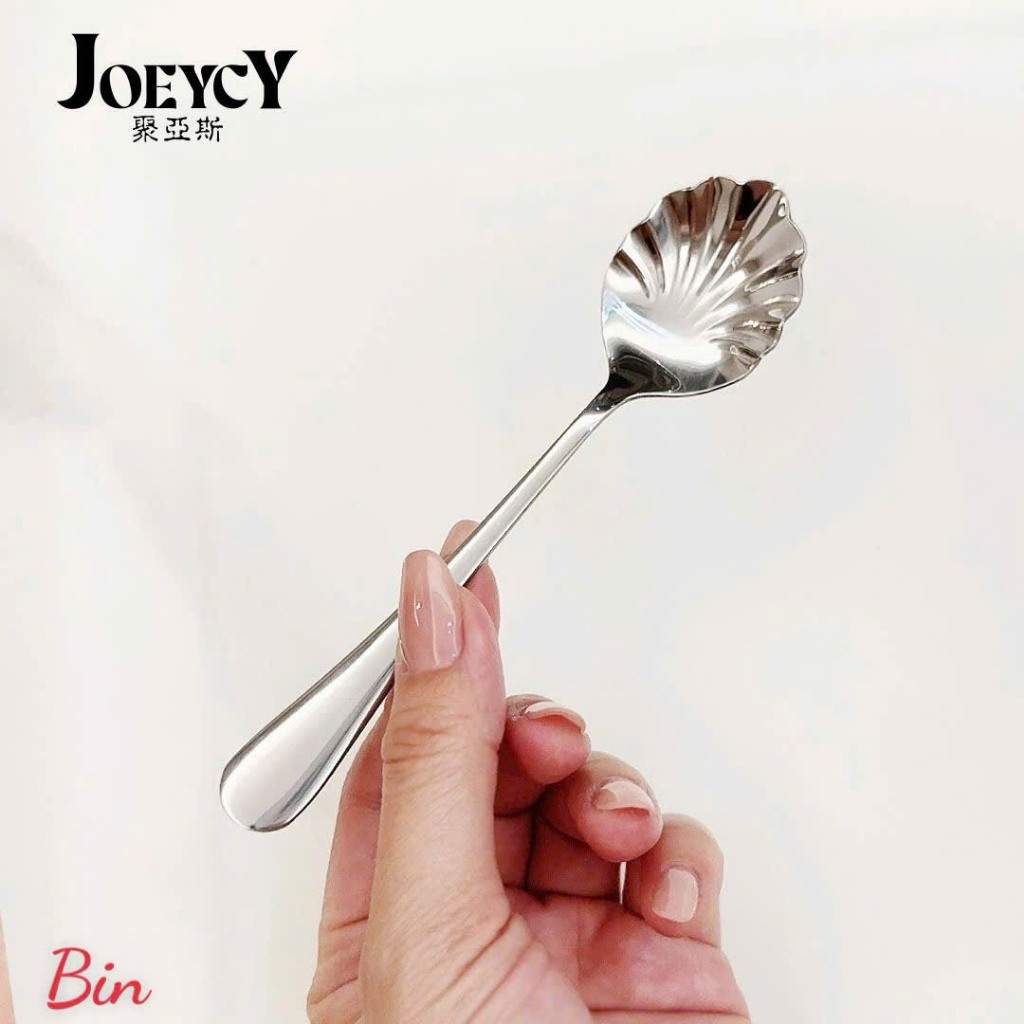 Set bát kèm thí bằng inox hoạ tiết capybara đáng yêu