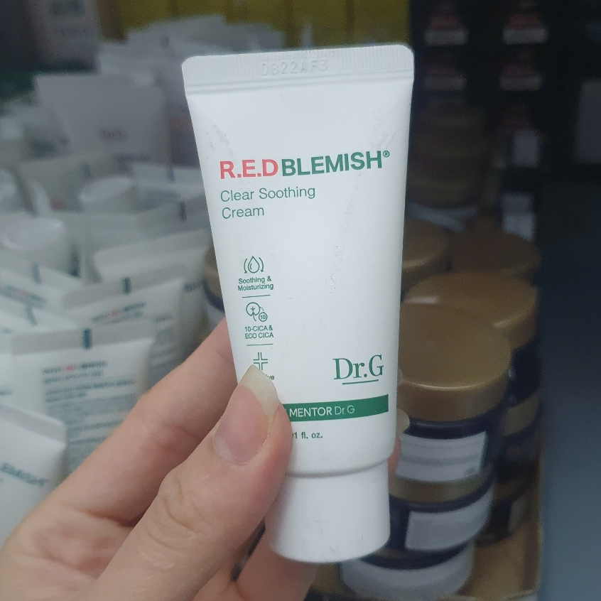 Kem Dưỡng Dr.G Cấp Ẩm Và Phục Hồi Sâu Cho Da 70ml R.E.D Blemish Clear Soothing Cream - 30ml
