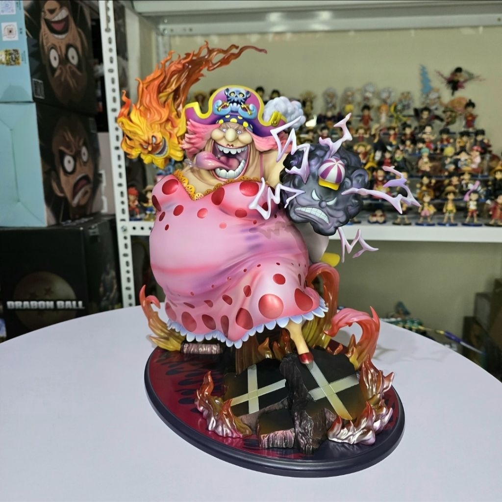 [Chính Hãng] Mô Hình One Piece Tứ Hoàng Big Mom POP Maximum Megahouse ...