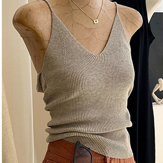 Áo Hai Dây Len Dệt Kim Cổ Tim Nữ Form Ôm Nhẹ Nhàng Basic Style Phối ĐỒ