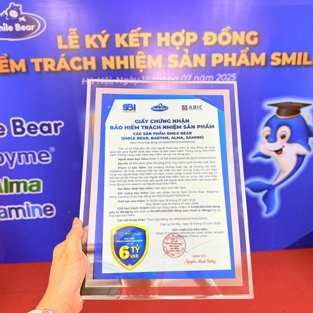 {Hot}Sữa Bột pha sẵn Smile Bear, dâu- cam 110ml (Thùng 48 hộp).....