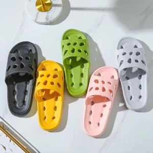 Dép Lỗ Eva Siêu Nhẹ Đi Trong Nhà Tắm, Vệ Sinh Thông Thoáng Không Thấm Nước Tiện Dụng Trong Sinh Hoạt Gia Đình Hằng Ngày