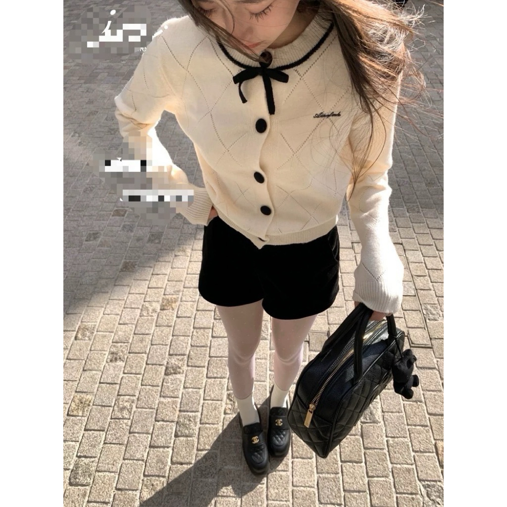 𝑺𝒔𝒖.𝑺𝒕𝒖𝒅𝒊𝒐[CÓ SẴN]Wg.we ÁO LEN KHUY NGỰC CỔ NƠ SIU XINH WGWE QUẢNG CHÂU LOẠI MỘT
