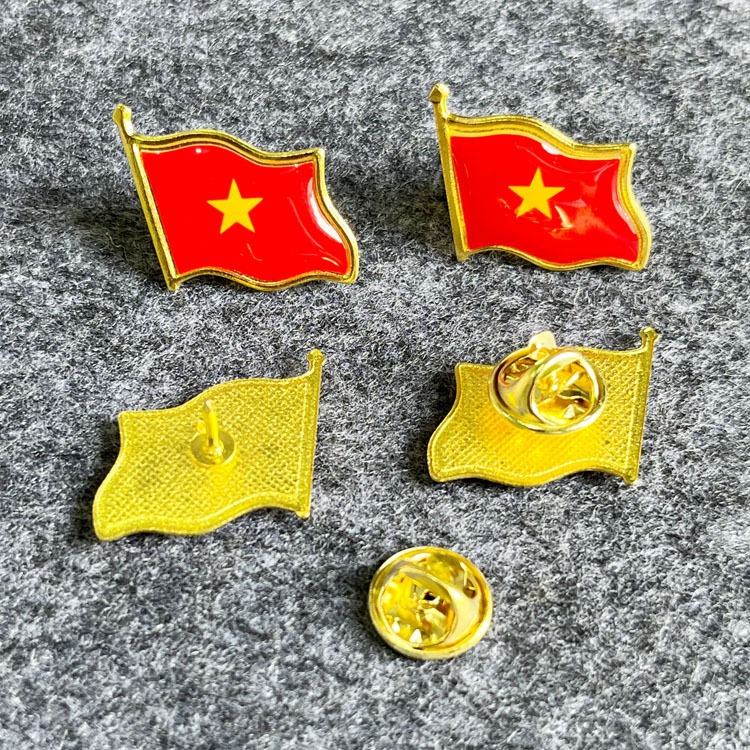 Set 5 cờ Việt Nam cầm tay, huy hiệu cờ Việt Nam - Kem Shop K111