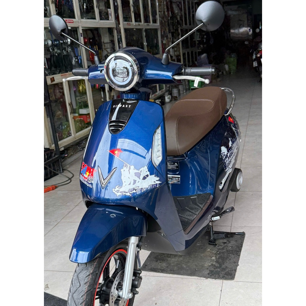 Tem evo 200 (50 năm non sông liền một dải)