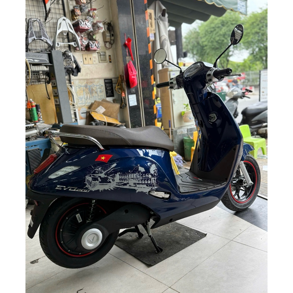 Tem evo 200 (50 năm non sông liền một dải)