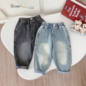 Quần jeans baggy basic mài màu bé trai, quần bò dài bé trai mặc áo phông áo sơ mi 5261QDB