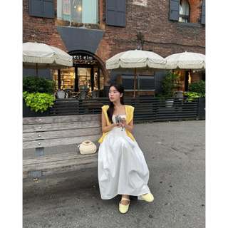 WHITE BY NHI - Đầm maxi trắng dây mảnh xếp nếp - Sand Dress