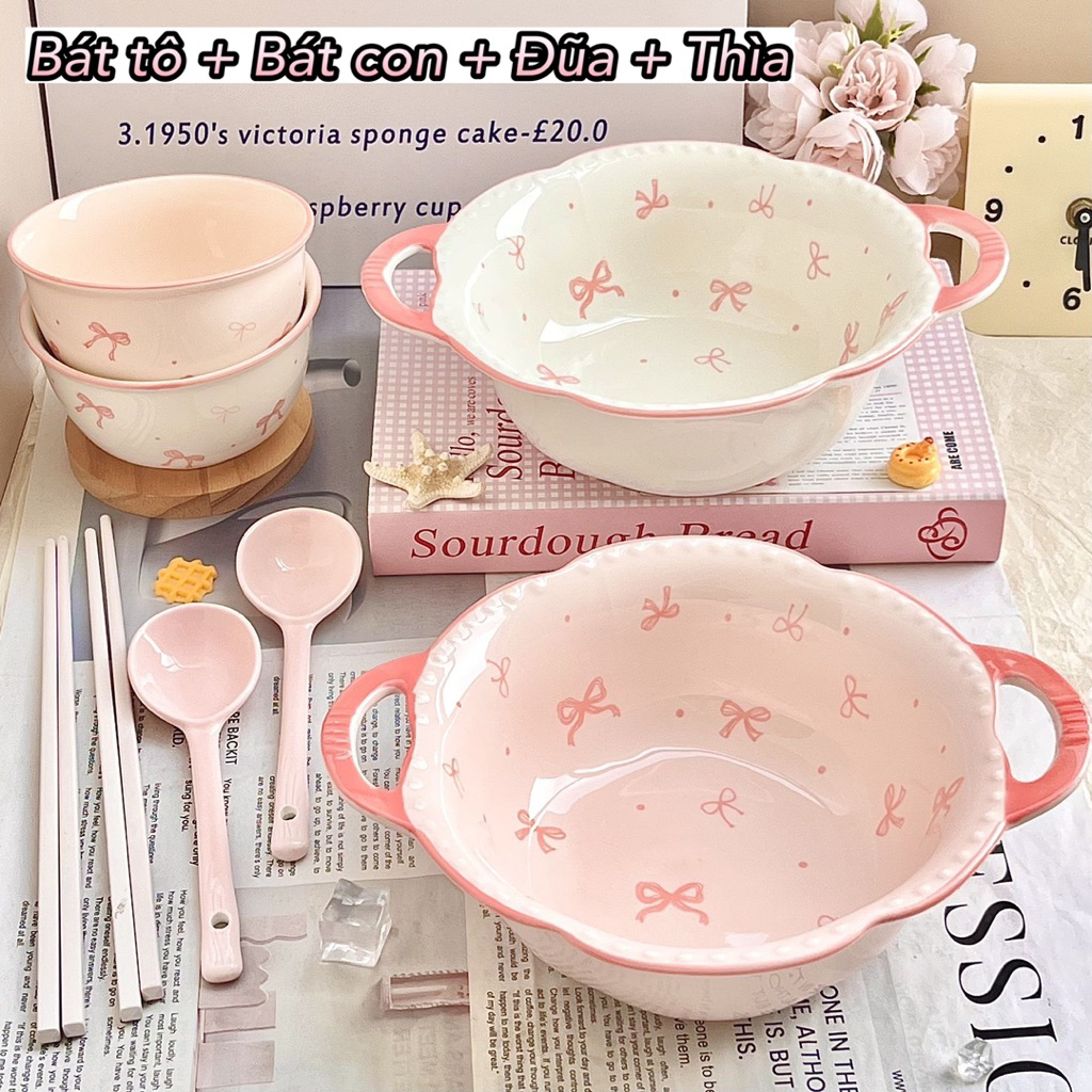 Set Bát Tô Sứ Nơ Hồng 4 Món Cao Cấp – Bộ Đồ Ăn Gốm Sứ Decor Phong Cách Hàn Quốc (Kèm Thìa Đũa)