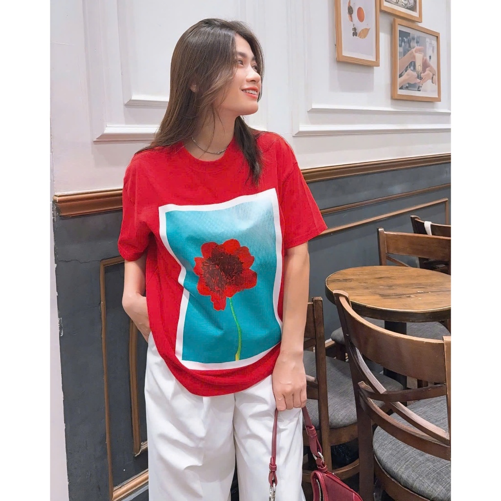 Áo Thun Mirage Bảng Hoa Đỏ Trendy Local Brand Chất 100% Cotton Mềm Mịn Thoáng Mát.