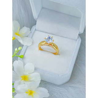 Hàng mới về nhẫn trang sức mạ vàng 18 ca chất liệu titan đính đá pha lê trọng lượng 2 chỉ kèm hạt đá cao cấp cho nữ.