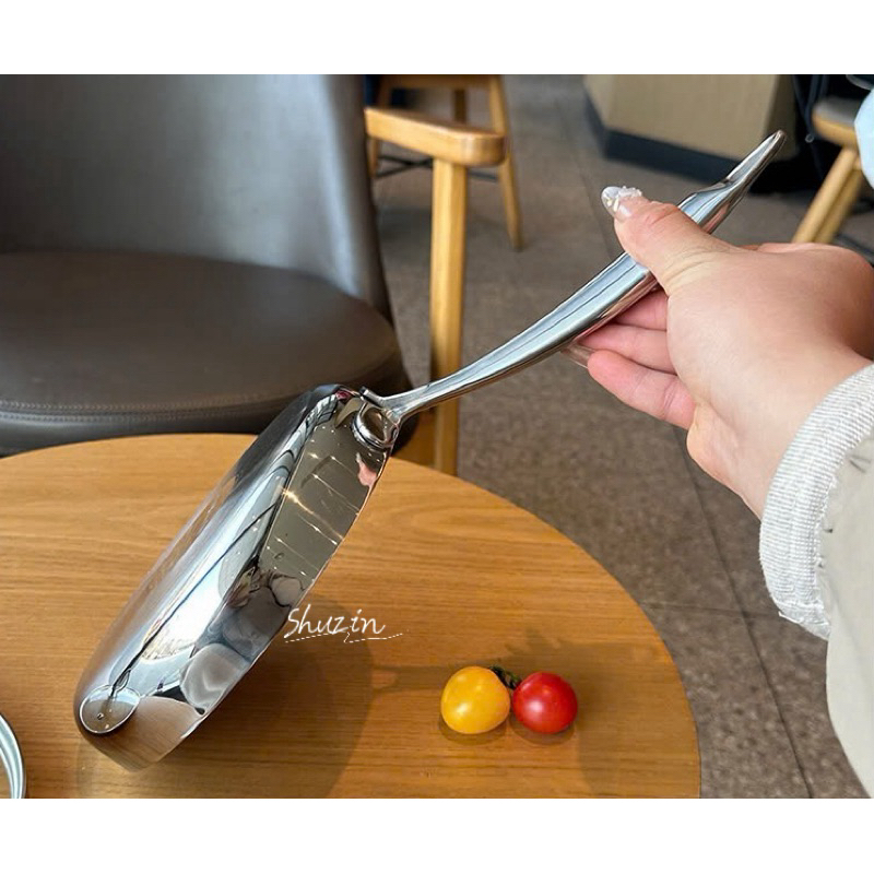 CHẢO THÀNH ĐỨNG OYATTON 18CM - O318