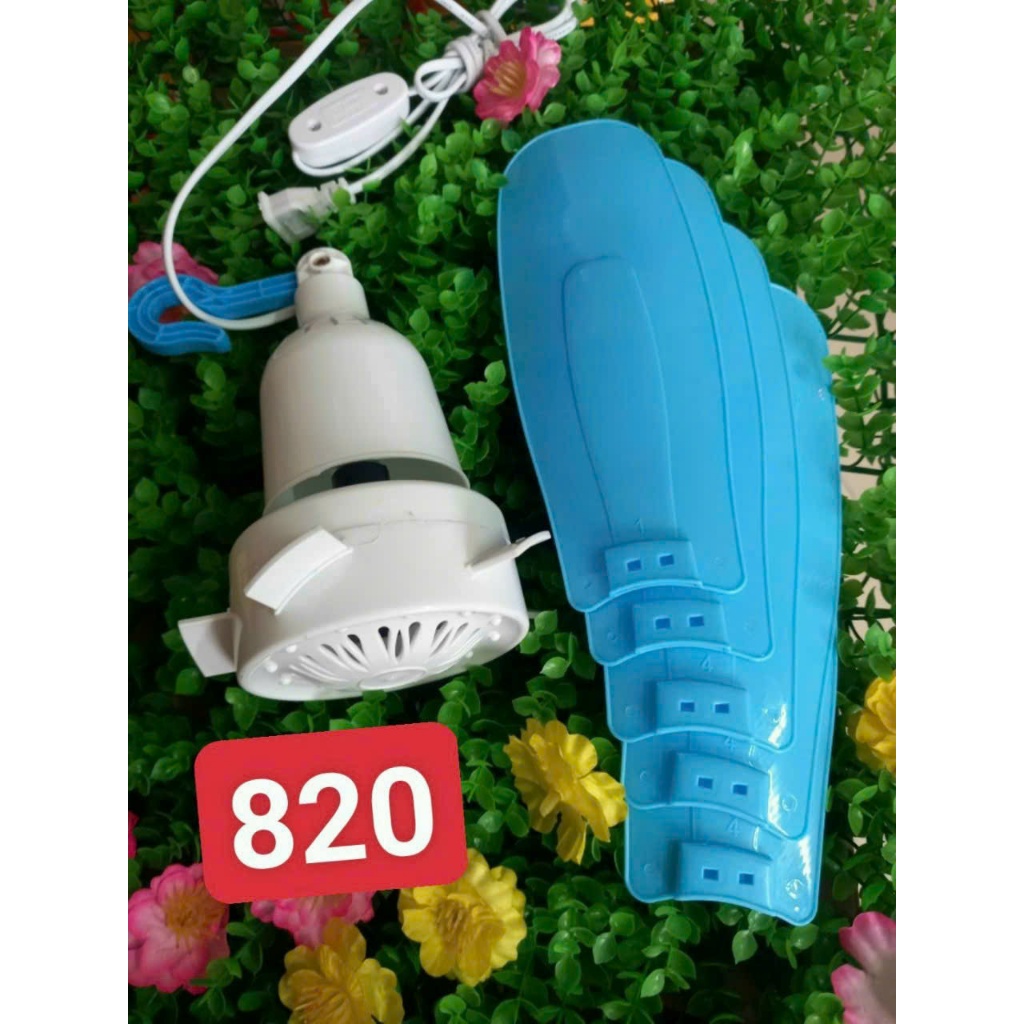 Quạt màn 920,820, 690,1050, 5 cánh  Quay mạnh , chạy êm ,dễ chịu màu sắc ngẫu nhiên
