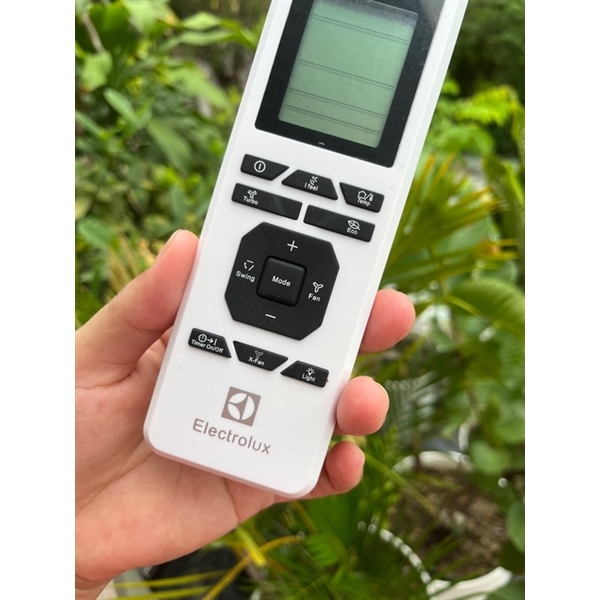 Remote điều khiển điều hòa máy lạnh electrolux hàng mới 100% - tặng kèm pin