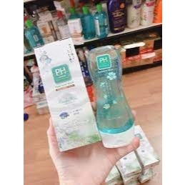 Dung dịch vệ sinh phụ nữ PH Care Nhật bản Dịu nhẹ, an toàn.