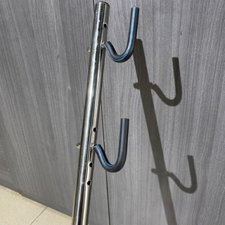Chân Chống Đứng Xe Đạp Kẹp Một Bên Chữ L Inox 304 Dầy Chắc Chắn Dùng Cho Dựng Rửa Xe, Bảo Dưỡng, Vệ Sinh, Cân Chỉnh