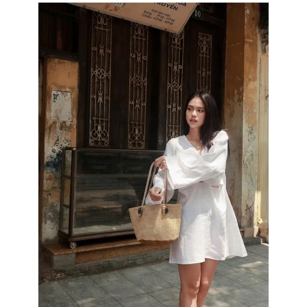 Ome -  Đầm Linen tay loe xoắn ngực BEELY