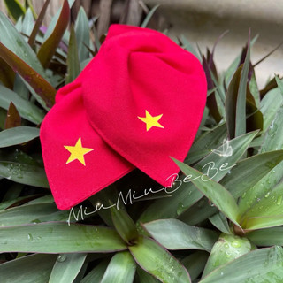 Dây cột tóc Scrunchie vuông đỏ in ngôi sao, cờ đảng Việt Nam thích hợp với các ngày lễ của Tổ Quốc