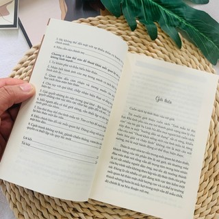 Sách Tình Mẫu Tử Độc Hại: Khi Tình Yêu Của Mẹ Trở Thành Gánh Nặng Tâm Lý Cho Con - Bizbooks