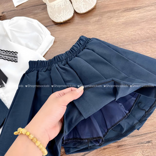 Sét 4 chi tiết áo sơ mi cộc tay trắng , gile mix váy xếp ly phong cách Hàn cho bé gái - Tặng kèm tag cài Nơ