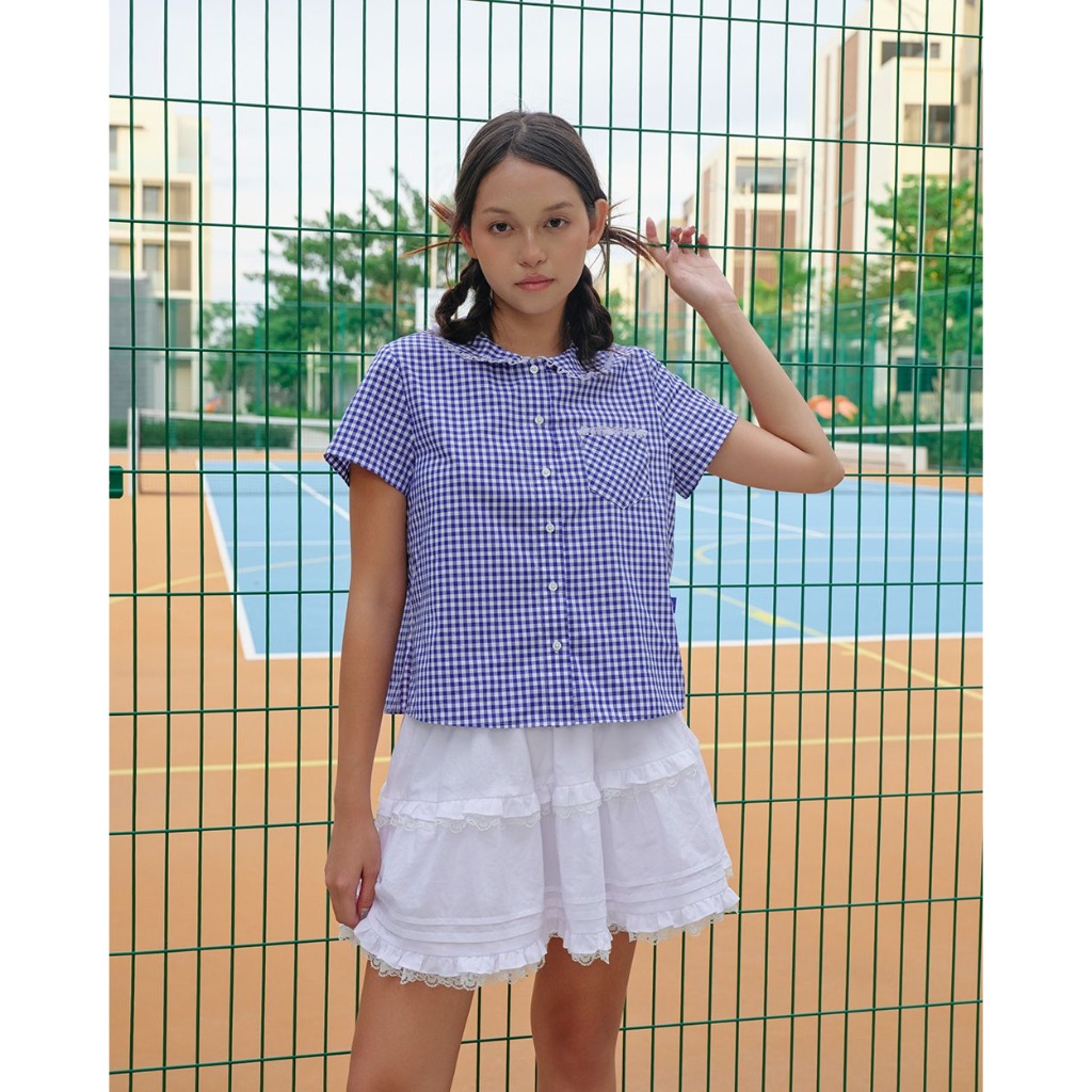 TheBlueTshirt - Áo sơ mi sọc caro cổ sen có viền ren ôm dáng nhẹ nữ tính - Ruby Jane Shirt