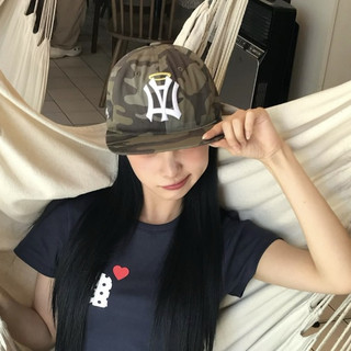 Mũ bảo hiểm xung quanh Idol aeae Thiết kế nhỏ Angel Wings thêu Camo Bóng chày Cap Sun Sun Hat Mũ lưỡi trai Mũ lưỡi trai