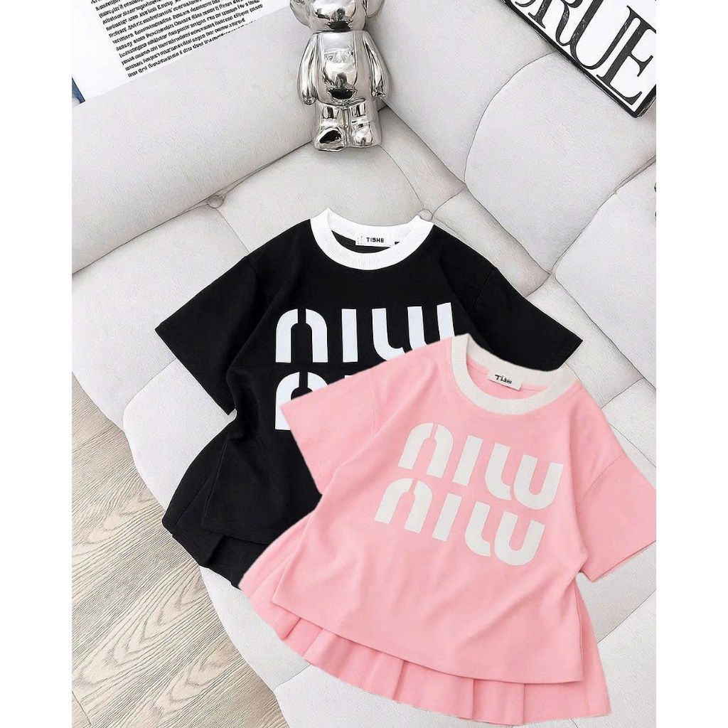 4-15 tuổi. Sét bộ chân váy xếp ly có lót váy cho bé gái in chữ niu niu chất vải cotton mềm mịn thấm hút mồ hôi. V03