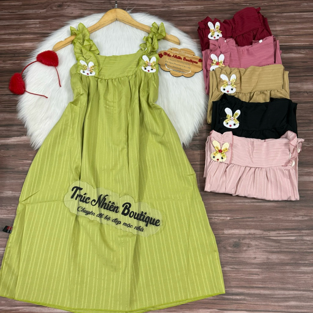 Đầm váy ngủ dây bản to nhún thun mặc nhà mặc ngủ dễ thương vải xốp phom dưới 57kg - D01