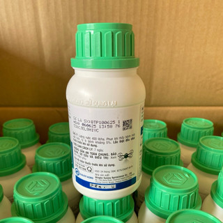 (Chính Hãng) Phân bón lá Futitan 30SC Dạng sữa mát cây, thán thư, vàng lá (Tilt Super) phổ rộng - Chai 200ml