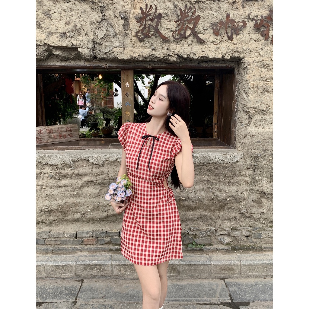(Hàng Quảng Châu CC - Ảnh Thật) Đầm Kẻ Sọc Đỏ Cut Eo Thắt Nơ Tay Bồng Ngọt Ngào Váy Ngắn Chữ A Phong Cách Hàn Quốc