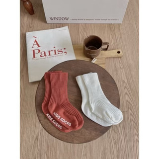 Vớ trơn lửng cho bé unisex