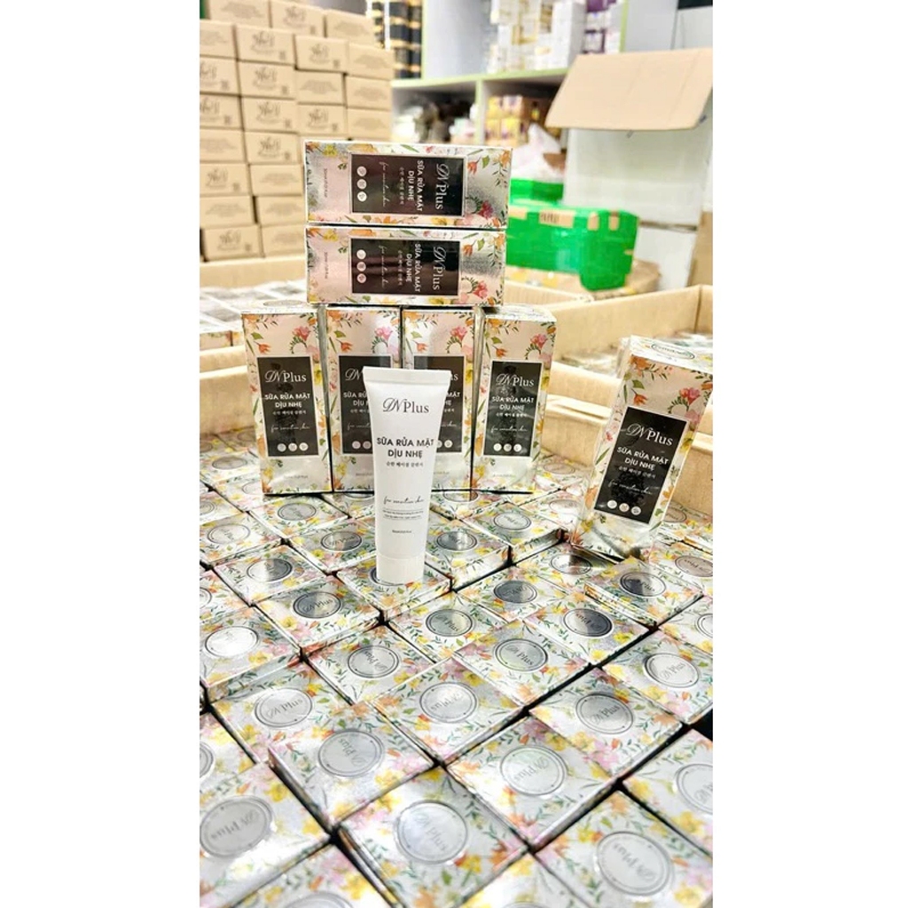 Chai Sữa Rửa Mặt Dn Plus 30ml Dịu Nhẹ Sạch Da
