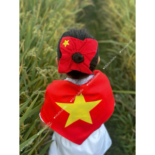 Dây cột tóc Scrunchie vuông đỏ in ngôi sao vàng Việt Nam thích hợp với các ngày lễ của Tổ Quốc
