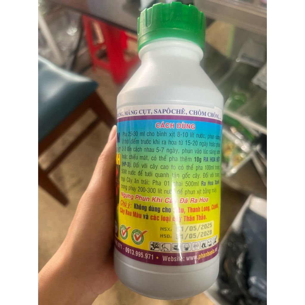 Ra Hoa Xanh- Phân bón lá giúp thúc đẩy ra hoa đồng loạt, Chai 500ml