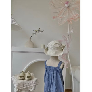 Jumpsuit jean xanh bé gái năng động, cá tính- (không kèm áo)