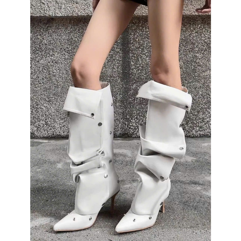 (Sẵn trắng 35, xanh 36) Giày Boots Cao Gót Mũi Nhọn Đinh Tán Kiểu Âu Mỹ Hàng Hot Girl Đế Cao 8cm