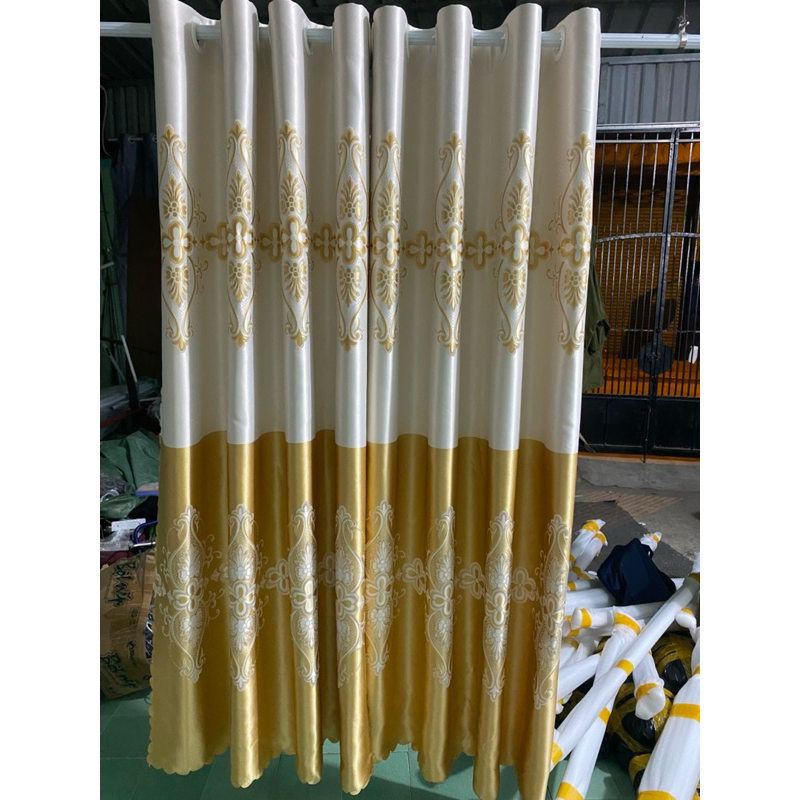 1 TẤM GẤM 3D MÀU VÀNG CỔ ĐIỂN PHỐI NỀN KEM CHƯA CÓ CÂY TREO - TREO 1 TẤM MUA 1 TẤM _TREO 2 TẤM MUA 2 TẤM RÈM CỬA VIỆT HÀ