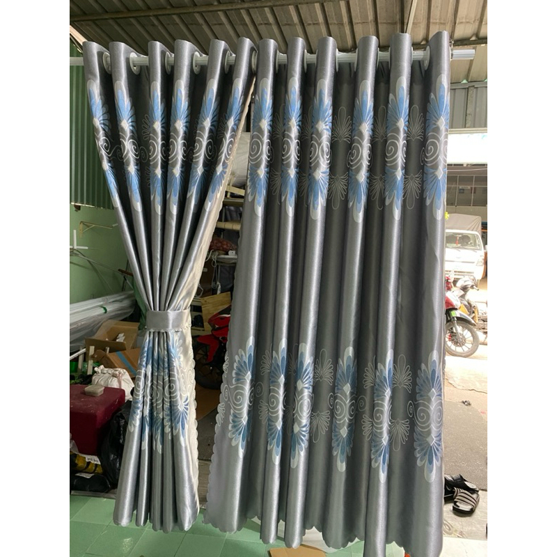 1 TẤM GẤM 3D MÀU XÁM HOA CỔ ĐIỂN XANH  CHƯA CÓ CÂY TREO - TREO 1 TẤM MUA 1 TẤM _TREO 2 TẤM MUA 2 TẤM RÈM CỬA VIỆT HÀN
