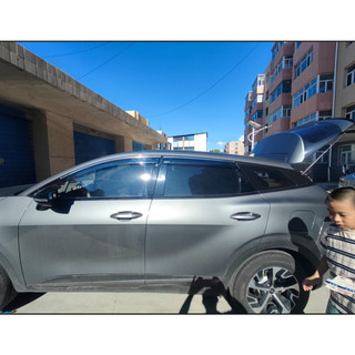 Vè Che Mưa Kia Sportage Đời 2022 -2025 Có Viền Chị Mạ Inox Sáng Bóng Không Gỉ