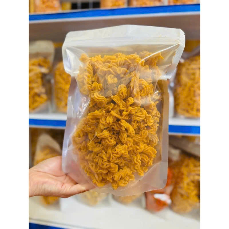 500Gr Snack Râu Mực Giòn Tan, Bim Mỳ Xoắn Cuộn Thơm Ngon, Đóng Túi Zip Sạch Sẽ, Snack Ăn Vặt Mẹ Mun