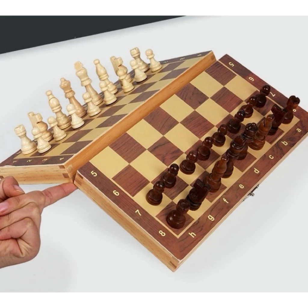 Bộ Cờ Vua Gỗ Có Nam Châm 29*29cm - Đồ Chơi Phát Triển Trí Tuệ Cho Trẻ