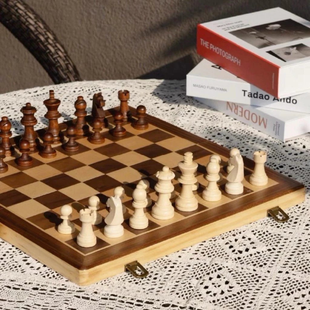 Bộ Cờ Vua Gỗ Có Nam Châm 29*29cm - Đồ Chơi Phát Triển Trí Tuệ Cho Trẻ
