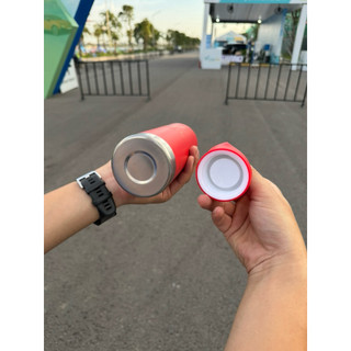 Bình giữ nhiệt cao cấp in logo Vinfast 750ml, giữ lạnh 12 tiếng, giữ nóng 10 tiếng. Premium thermos bottle, exceptional