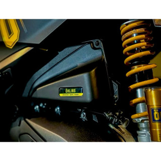 Tem Nhựa Nổi Phản Quang 3M Dán Pô E, Nắp Lọc Gió Tay Ga - Ohlins Enhanced Smart Power 2025 |SGDC - 1 Cái|