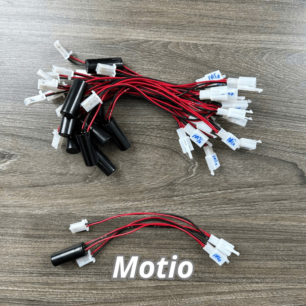Còi chíp xi nhan xe điện Vinfast Evo200/Lite/Neo-Evo Grand - Feliz/S/Neo - Motio - KlaraA2/S2/Neo - Cắm giắc zin xe điện