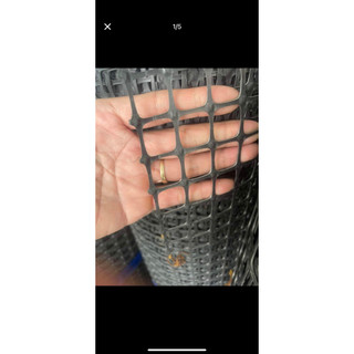 Loai 1: lưới nhựa cao 2m dài 50m ô 3x4cm hàng loại 1. lưới dùng trong chăn nuôi. làm hàng rào lưới dầy cao cấp