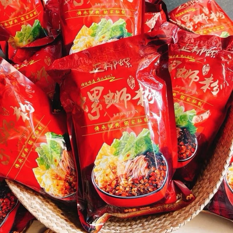 (Date mới giá xả ) Bún Ốc Liễu Châu Quảng Tây - Đậm Đà Hương Vị Truyền Thống (Gói 305g)
