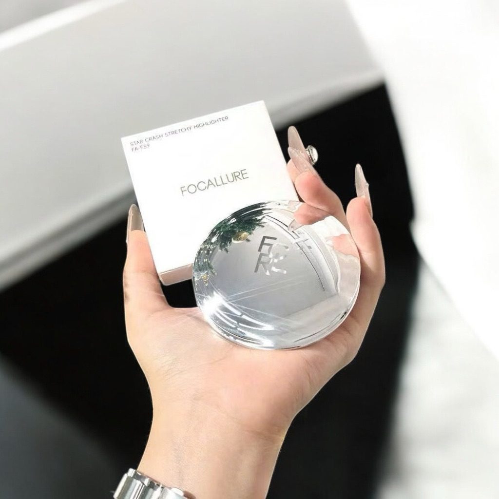 Highlight sáp Focallure Star Crash Glow – Bắt sáng 3 màu đẹp mê | WT01 GD02 PK04