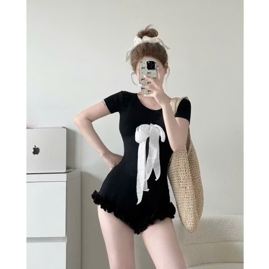 [CÓ SIZE] Jumpsuit Cộc Tay Cổ Tròn Đính Nơ Xinh Xắn RANSHI Viền Bèo Mặc Đi Biển Đi Chơi Chất Thun Tăm Chính Phẩm -RBS049
